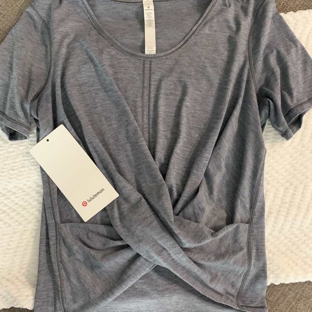 Lululemon do the daily ss shirt